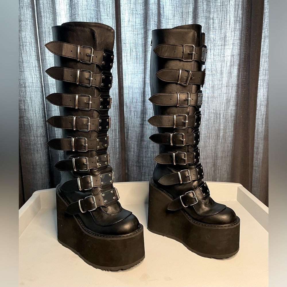 Demonia Black Boots Size 7 Swing 815